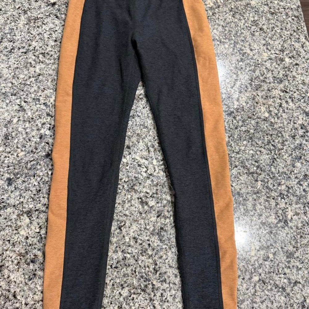 Beyond Yoga Space Dye Colorblock Ankle Leggings Grey Tan Small